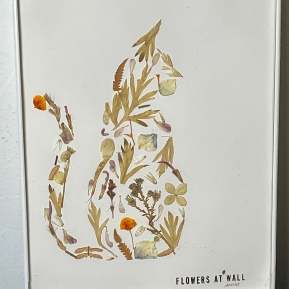 Pressed Dried Flowers Kitty Cat Silhouette Art Framed Flowers at Wall‎ by Amelia - Picture 2 of 4